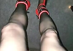 Sissy Susi long Legs in Nylon