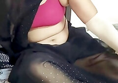 Dating and getting down with a cute Indian woman in a fun romp