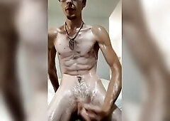 FELIX SEXUS AMATEUR FREAK DISCLOSES THEIR HUGE LENGTH NOW