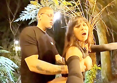 Amateur girlfriend gives a hot blowjob outdoors and shows off her big natural tits