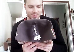 Sweetblueyes Unboxing Gift from Fan