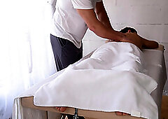 MASSAGE SQUIRTING ORGASM TUTORIAL