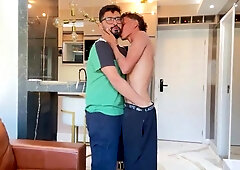 MARCOS GOIANO - COMING IN A 25 CM CHISEL - PILLOW-BITER WITHOUT A CONDOM MULTIRACIAL LOVEMAKING