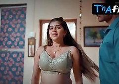 Sarika Salunkhe Sexy Scene  in Bade Achhe Lagte Hai
