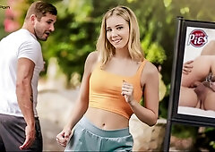 Of An Amateur Milf - Creamped By Stranger In Public Park