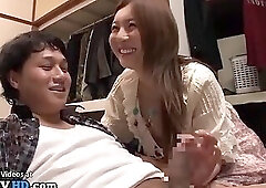 Japanese babe satisfies horny guy at first meeting