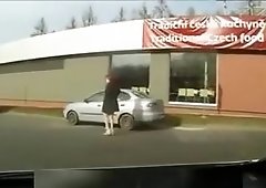 Hooker fucked in a car