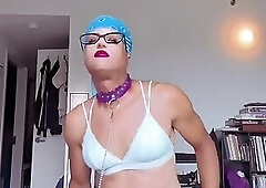 Secretz860 - pervert has pillow fun