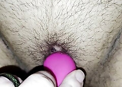 Slavemaster makes his Kitten Squirm