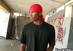 Black thug hunting for white gay cock