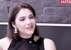 HERLIMIT - BBC Bitch Valentina Nappi Gets An Butt Full Of Ebony Rod - LETSDOEIT