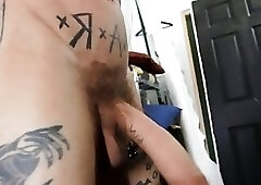 Dominant tattoo BWC hunk barebacks his hairy tattooed BF