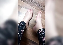 Glamorous legs and toes