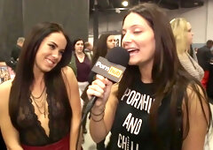 Tia Kai At Exxxotica 2015