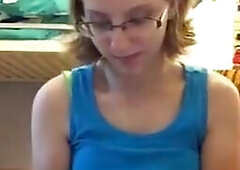 Aurora. Single girl, working as a system administrator. In the evening I often cam with friends. It's very horny to show others the way I masturb