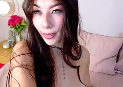 Pov booty babe masturbate