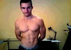 Nice First-Timer Taunting on Webcam