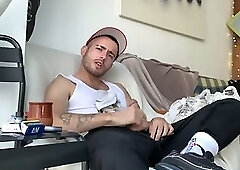 Paja fumando