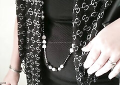 Hungry french mother i'd like to fuck cougar discloses herself to the world