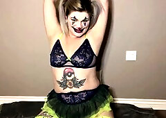 Your much loved ditzy clown beauty blows up some balloons to play with and rub against her, but that babe just can’t stop burping