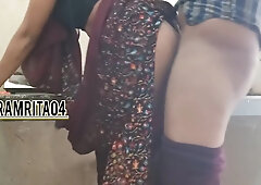 Indian Desi Village Bhabhi Ko Pakada Kitchen Me Masterbating Karte Hue Fear Dever Ne Uthaya Fayda Clear Hindi Audio