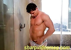 7 CARD STUDS- Hunks Strip & Win Big!