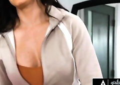 mother I'd like to fuck Desires To Bang Supple Honey
