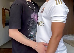 BrunoZL fucked by hung nerd