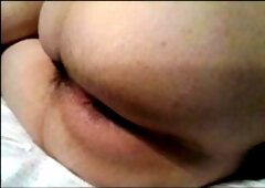 Big ass farting in bed