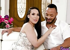 Cocksucking TSbabe gets balls rubbing during the time that barebacked