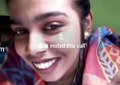 Today Exclusive- Desi Village Chick Shows Her Boobs And Pussy On Vc