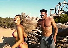 Brianna and Marco Banderas bang on the beach in full view of many onlookers, letting several of 'em join in