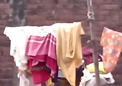 Buddhi Ki Lahrati Choot