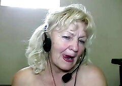 Chunky Grandma does undress in home gym