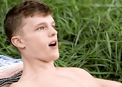 Gay muscle bareback, twink creampie, gay bareback creampie