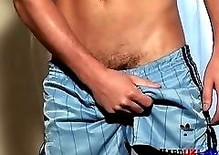 Sporty english stud solo wanking hard rod