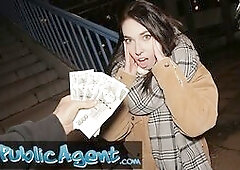 Italian Giada Suicide is on Vacation and needs the Cash