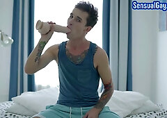 VOLUPTUOUS FAGGOT - Tattooed twunk plumbing his own bootie after frolicking with fuck stick