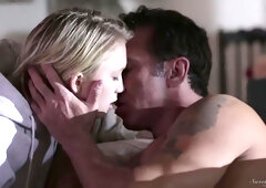 Naughty Bimbo Aphrodisiac Adult Clip