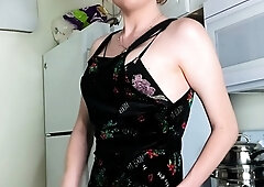 Solo webcam tranny masturbation