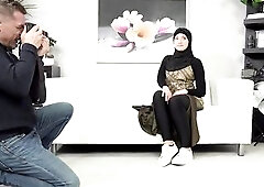 Sexy muslim woman wanted beautiful photos for her husband for birthday. But the photographer's cock was a better surprise