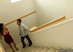 Milf Veronica Avluv gets fucked in the ass