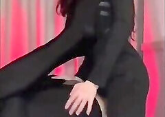 SHEMALE FUCK GUY BIG DICK