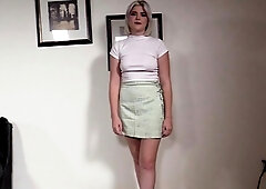 Amateur blonde girlfriend toyed and facialized