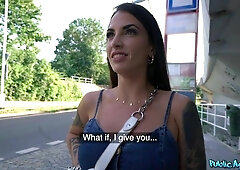 Long-legged chick Medusa gets fucked in the cowgirl pose