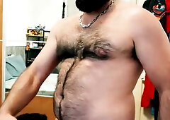 THE PHAT HUNK HUMPED ME