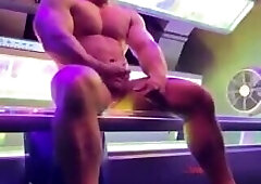 Hitchgrow Tanning Bed Jack Off