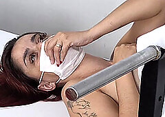 Gynecologist fucks patient during exam2