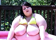 Hottie BBW Solo Masturbation