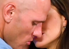 Big tits brunette MILF Lisa Ann gets fucked at the bar